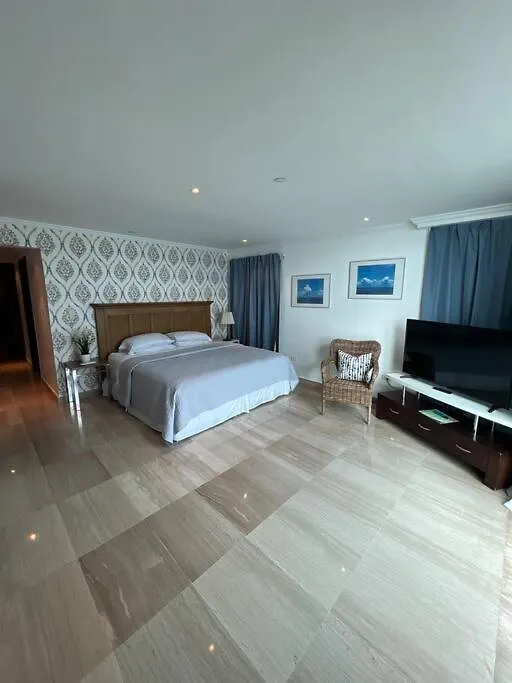 Comfortable Amazing Oceanview Santo Domingo Apartment